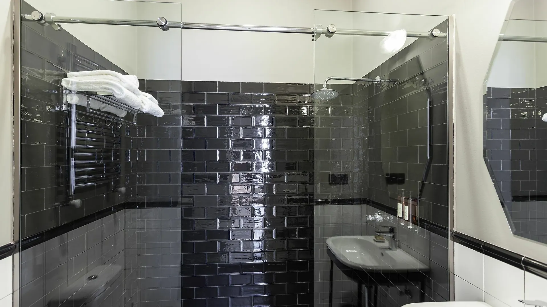Communal Hotel Sololaki Тбилиси